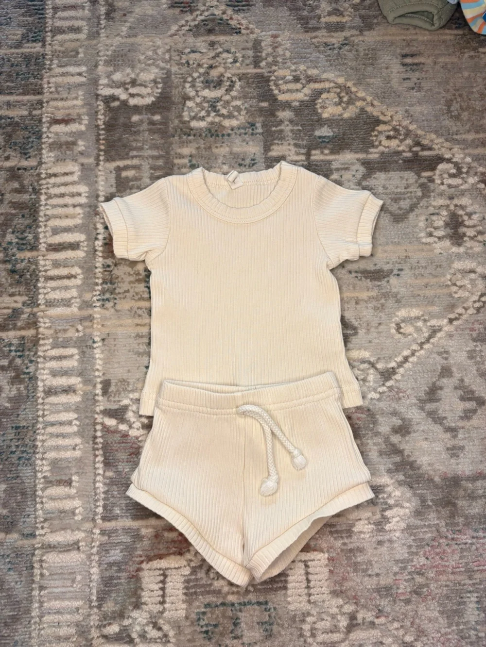 Quincy Mae ribbed set